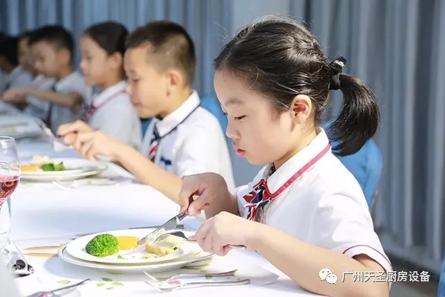 广州天圣碧桂园国际学校厨房改造项目回顾6
